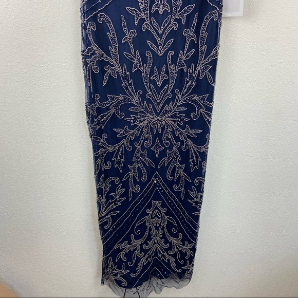 Pisarro Nights Beaded Mesh Column Gown SZ 4 Navy D2451 3/4 sleeve - Picture 3 of 13